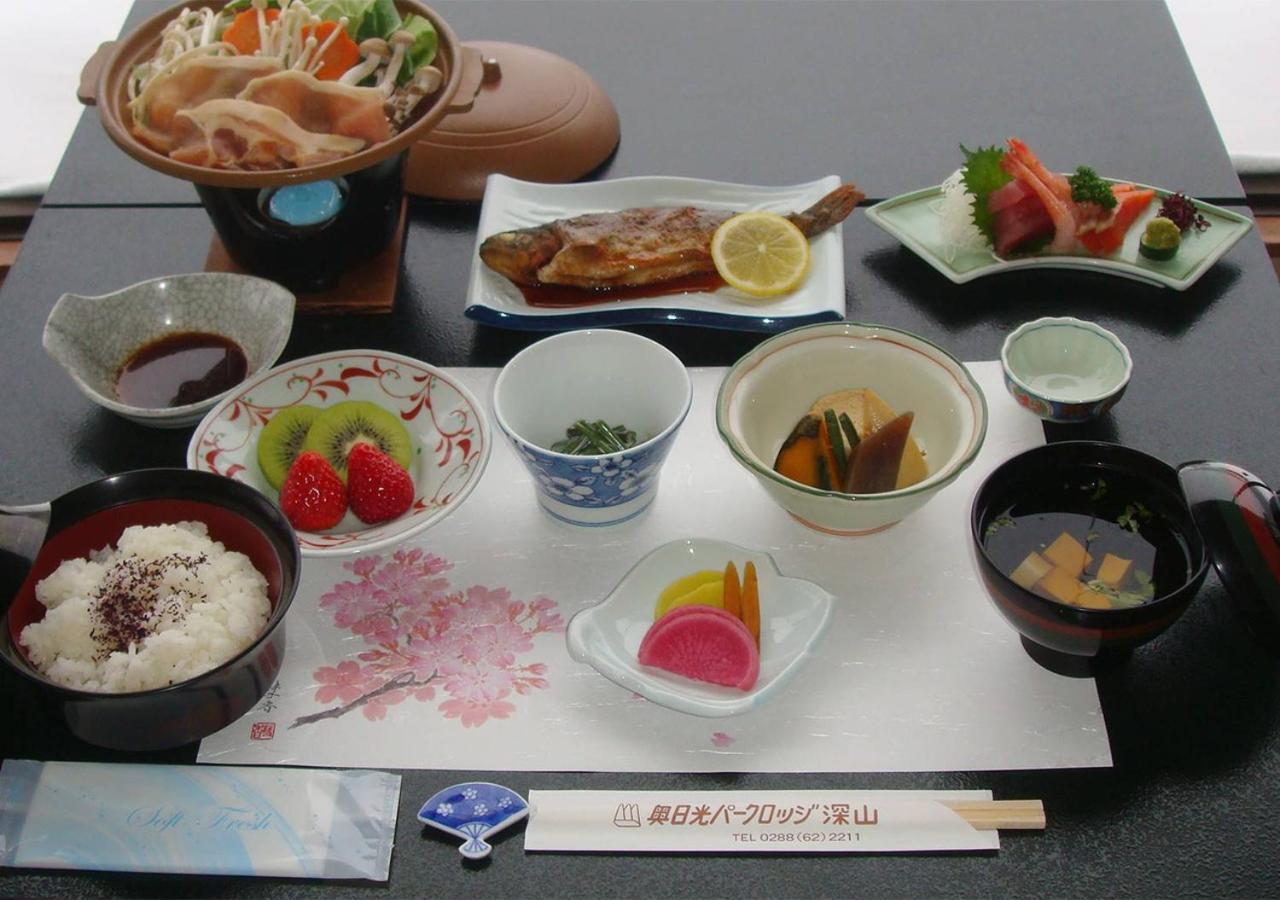 Okunikko Park Lodge Miyama Екстериор снимка